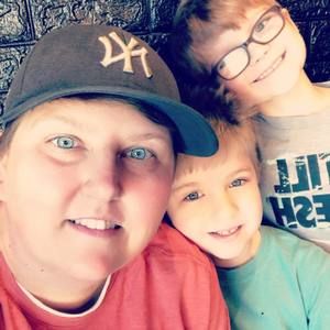 Meet your Posher, Ali